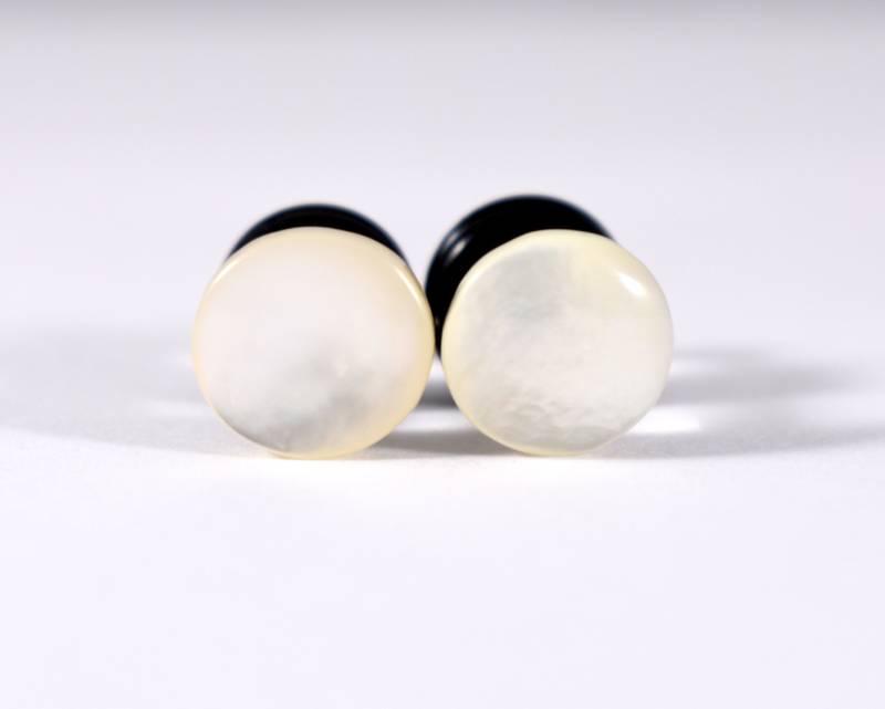 Plugs - Elfenbeinweiß Perlmutt 4G Und 2G von TinyLittleFunBits