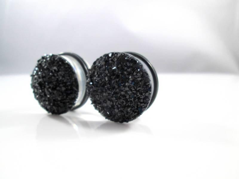 Plugs - Schwarz Large Sparkle Faux Druzy 9/16 Zoll, 5/8 3/4 7/8 Zoll von TinyLittleFunBits