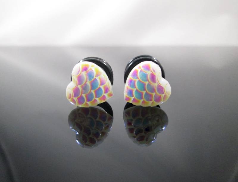 Plugs - Weiß Ab Finish Meerjungfrau-Skala Herzform 4G, 2G Und 0G von TinyLittleFunBits