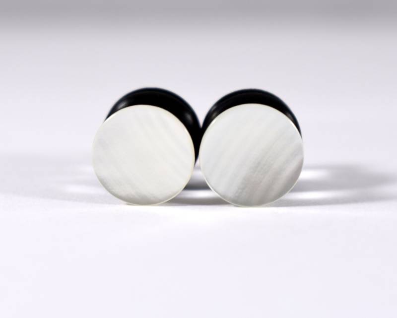 Plugs - Weißes Perlmutt 4G Und 2G von TinyLittleFunBits