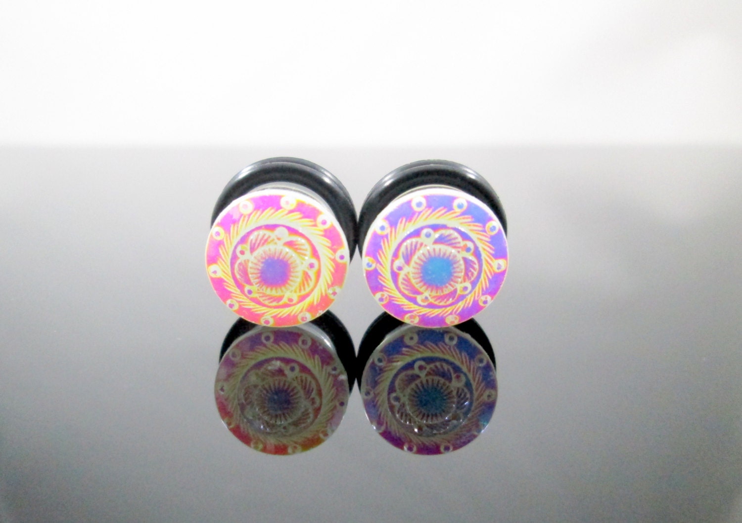 Plugs - White Ab Finish Cosmic Rings Design 2G, 0G Und 00G von TinyLittleFunBits