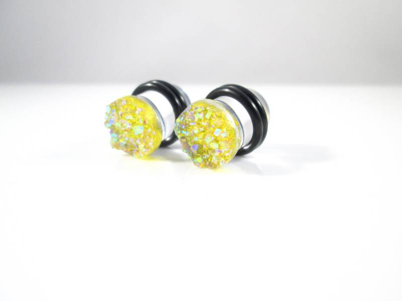 Plugs - Yellow Ab Finish Faux Druzy Sparkle 4G, 2G, 0G Und 00G von TinyLittleFunBits