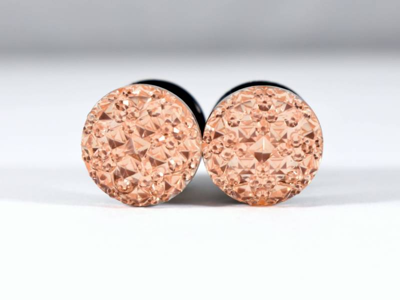 stecker Ohrringe - Peach Sparkle Druzy 0G, 00G Und 7/16In von TinyLittleFunBits