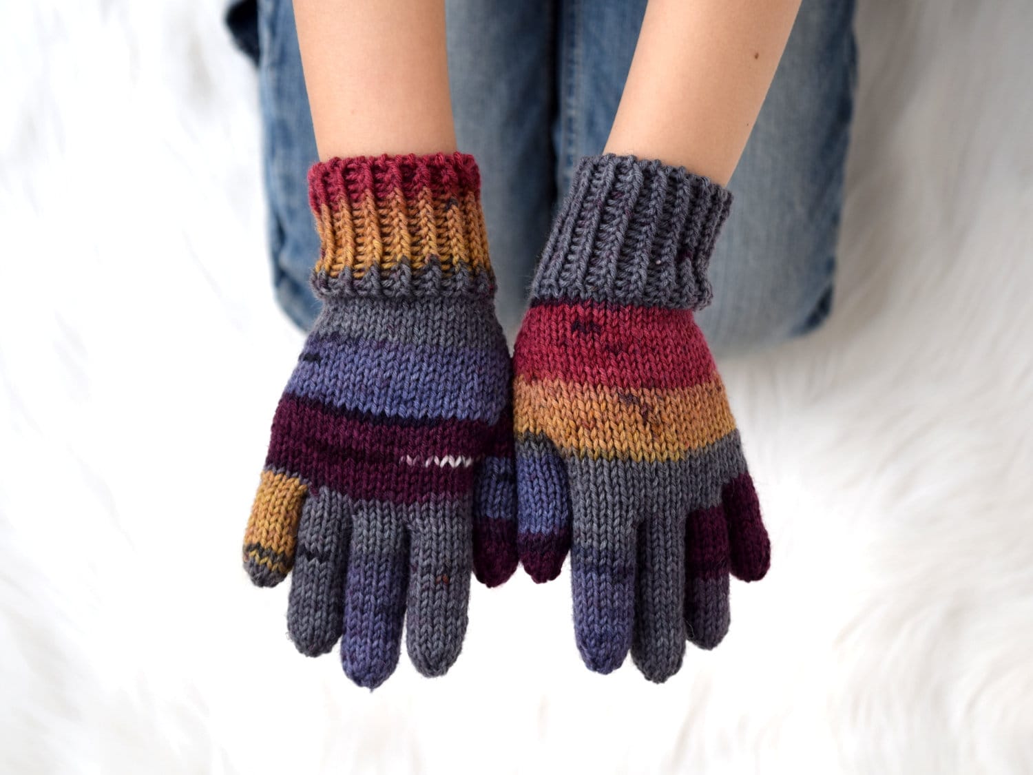 Kinderhandschuhe Aus Dünner Wolle Gestrickt, Grau Und Bunt Gestreifter Wolle, Winterhandschuhe, Auf Bestellung von TinyOrchids