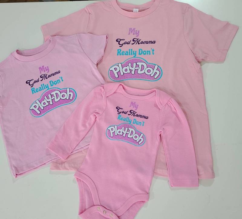 Play-Doh Custom Party T-Shirts Play-Doh Custom Party T-Shirts von TinyPinkDesign