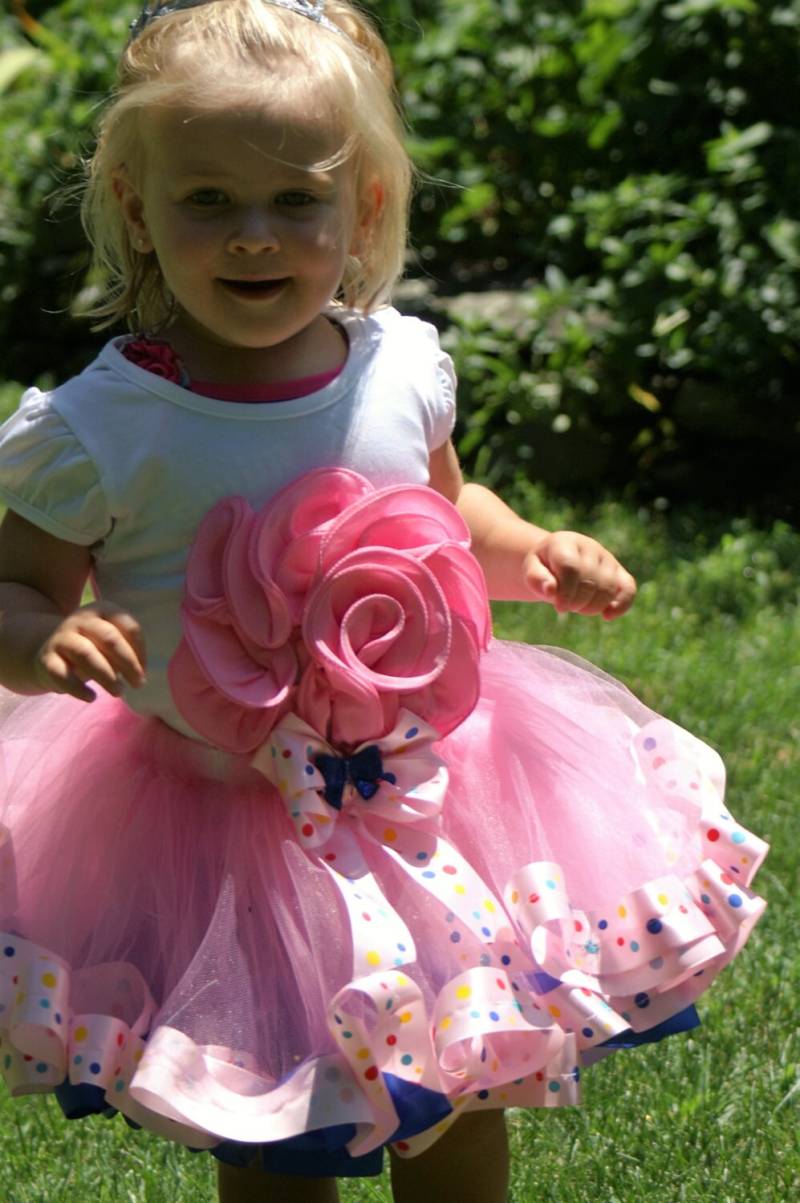 Tutu Mit Konfetti-Band Geburtstagsparty-Outfit Tutu Mit Konfetti-Band Geburtstagsparty-Outfit von TinyPrincessDesigns