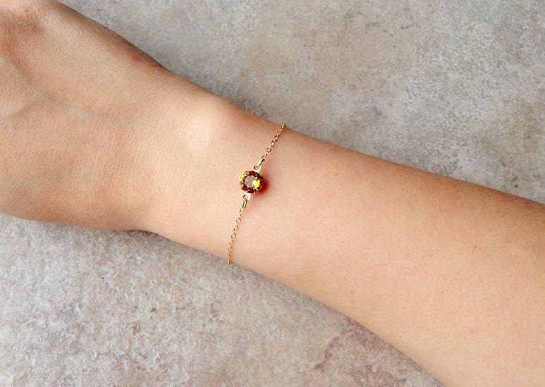 Dunkler Topas Armband, Minimalist Gold Zierliches November Geburtsstein, Schmuck, Zartes Armband Dunkler Topas Armband, Minimalist Gold Zierliches November Geburtsstein, Schmuck, Zartes Armband von TinyRosesJewelry