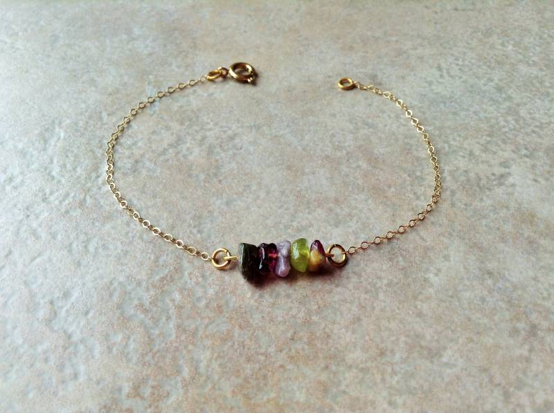 Fluorit Armband, Edelstein, Heilung, Yoga Natürliche Armband. Turmalin Zierliche Armband Fluorit Armband, Edelstein, Heilung, Yoga Natürliche Armband. Turmalin Zierliche Armband von TinyRosesJewelry