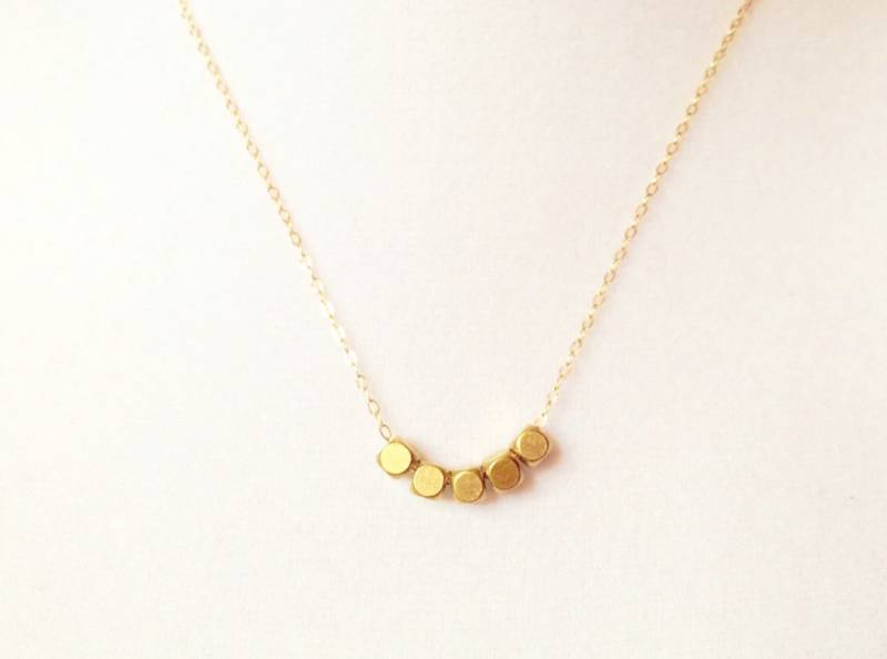 Gold Nugget Halskette, Zierlichen Schmuck, Kleine, Zierliche Gold Perlenkette, Niedliche Tägliche Halskette Gold Nugget Halskette, Zierlichen Schmuck, Kleine, Zierliche Gold Perlenkette, Niedliche Tägliche Halskette von TinyRosesJewelry