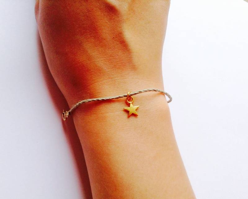Gold Star Armband, Hanfseile Grüne Schnur Schmuck, Schnurarmband, Gold Gold Star Armband, Hanfseile Grüne Schnur Schmuck, Schnurarmband, Gold von TinyRosesJewelry