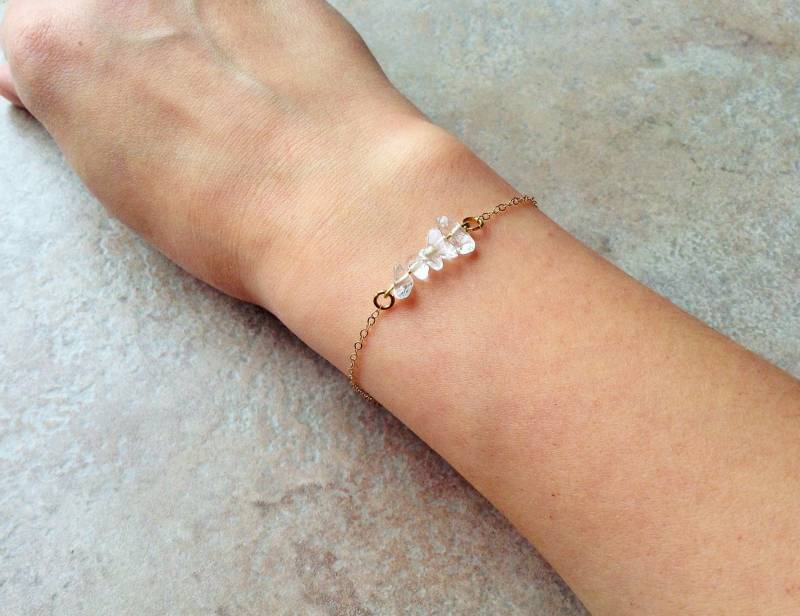 Kristallquarz Armband, Edelstein-Armband, Quarz-Schmuck, Armband Gold, Kristall Stein Heilung Yoga Kristallquarz Armband, Edelstein-Armband, Quarz-Schmuck, Armband Gold, Kristall Stein Heilung Yoga von TinyRosesJewelry
