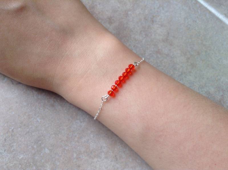 Rote Perlen Armband, 925Er Silber Moderne Einfache Alltägliche Armband Rote Perlen Armband, 925Er Silber Moderne Einfache Alltägliche Armband von TinyRosesJewelry