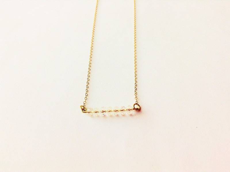 Weißer Kristall Perlen Halskette, Gold Zierliche Kette, Moderne Kristall-Bar-Kette, Zarte Weißer Kristall Perlen Halskette, Gold Zierliche Kette, Moderne Kristall-Bar-Kette, Zarte von TinyRosesJewelry