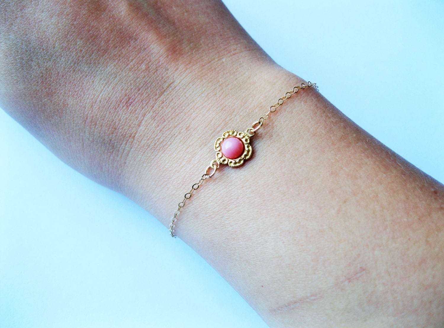 Winzig Kleine Blumenarmband, Rosa Winzige Armband, Rosa Minimalist Gold Niedlich Winzig Kleine Blumenarmband, Rosa Winzige Armband, Rosa Minimalist Gold Niedlich von TinyRosesJewelry