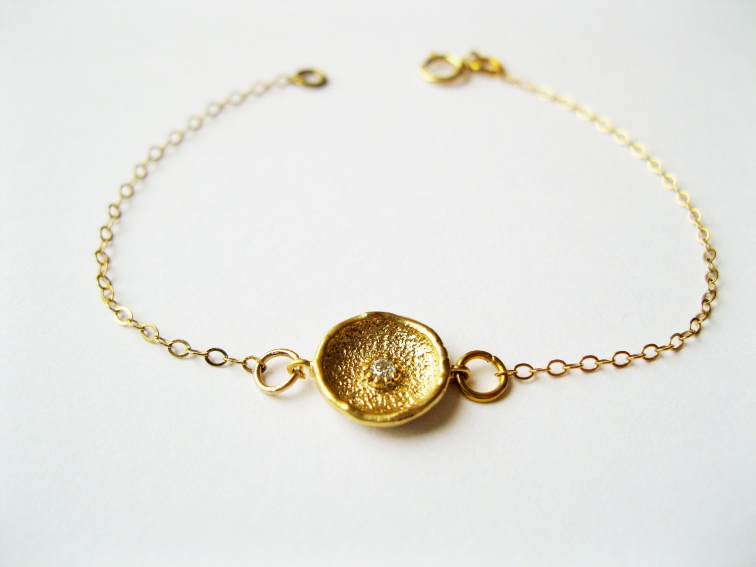 Zirkonia Armband, Winzige Cz-Armband, Zierliche Goldarmband, Zarte Minimalist Zirkonia Armband, Winzige Cz-Armband, Zierliche Goldarmband, Zarte Minimalist von TinyRosesJewelry