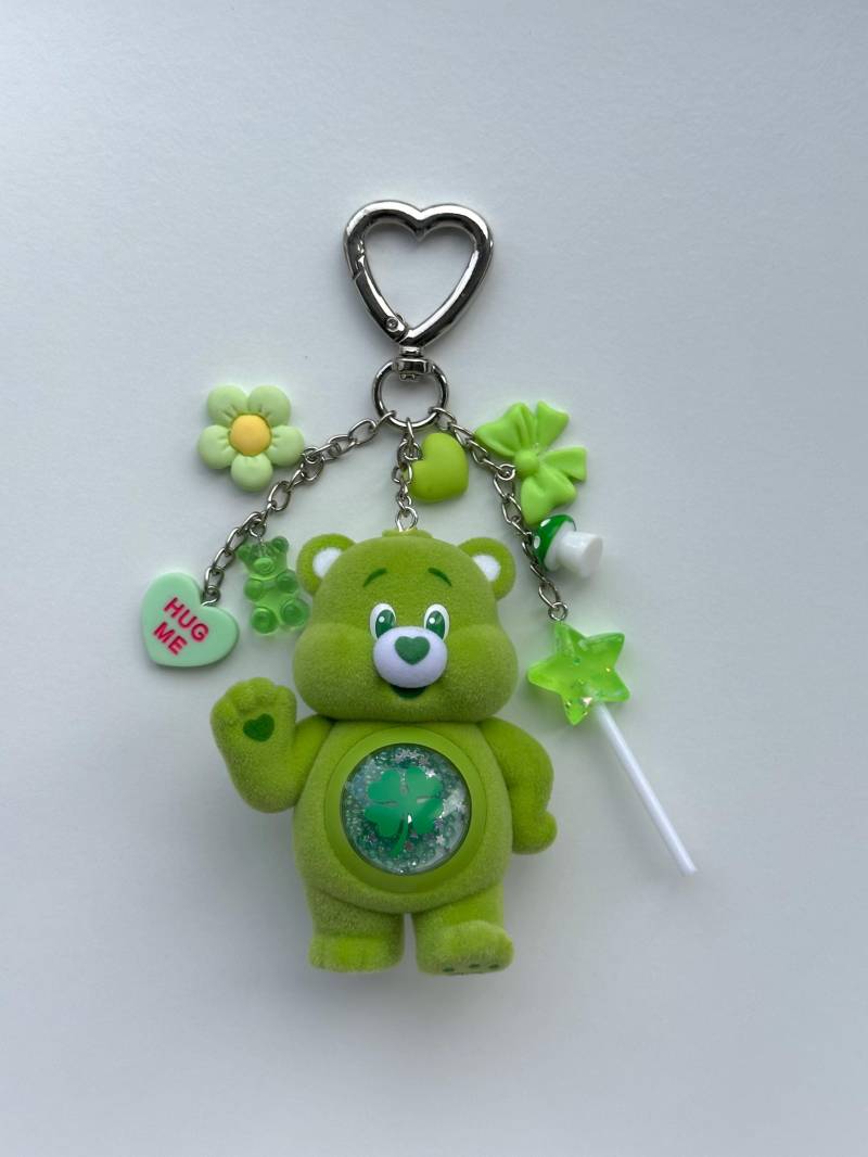 Care Bear Good Luck Pop Mart Grün | Charm Keychain Care Bear Good Luck Pop Mart Grün | Charm Keychain von TinySoulsStudioShop