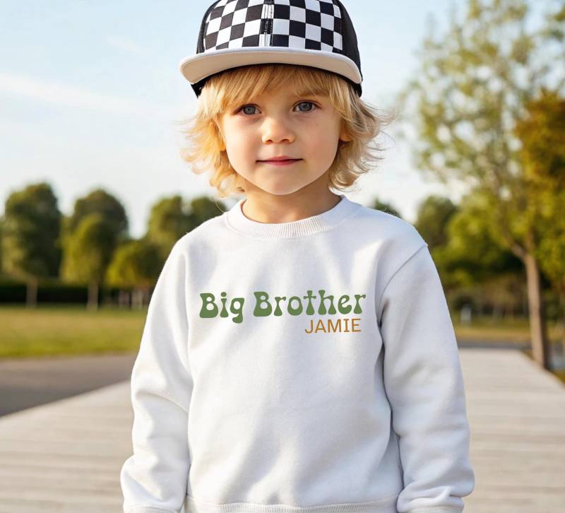 Benutzerdefinierte Name Big Brother Sweatshirt | Baby Bro Personalisiertes Geschenk Neues Ankündigung Schwangerschaftansage Mit Rundhalsausschnitt von TinyTotsKids