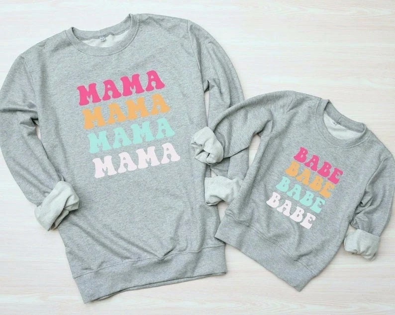 Mama Sweatshirt | Und Ich Outfit Familie Sweatshirts |Mutter Sohn Sweatshirt| Tochter Passender Pullover Muttertagsgeschenk von TinyTotsKids