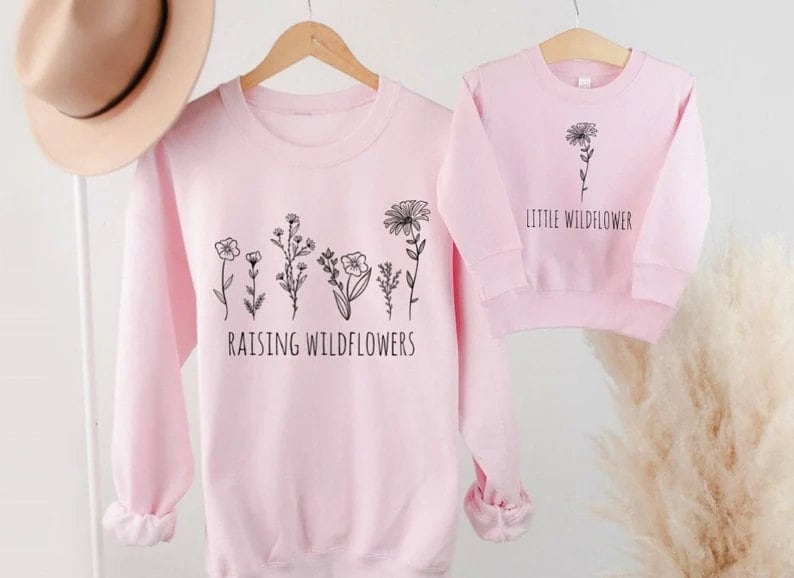 Mama Sweatshirt | Und Ich Outfit Family Sweatshirts |Mutter Sohn Sweatshirt| Mutter Tochter Passender Pullover Muttertagsgeschenk von TinyTotsKids