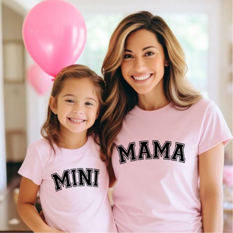 Mama Und Ich Outfit | Mommy & Me T-Shirt Sohn Mutter Tochter Shirts Mini Neue Mom Geschenk Muttertagsgeschenk von TinyTotsKids