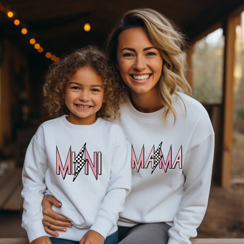 Mama Und Ich Outfit | Sweatshirt Mommy & Me Passender Pullover Mutter Tochter Muttertagsgeschenk von TinyTotsKids