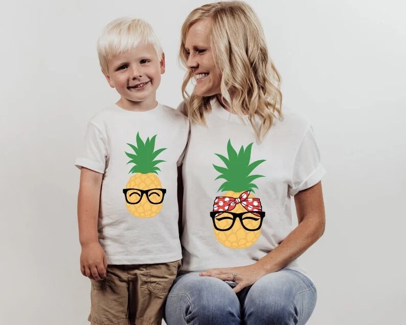 Mama Und Ich Outfit | Mommy & Me T-Shirt Sohn Mutter Tochter Shirts Mini Neue Mom Geschenk Muttertagsgeschenk von TinyTotsKids