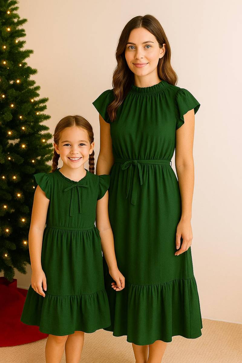 Passendes Familien-Weihnachts-Outfit, Grüne Mutter Und Ich Kleider, Mutter-Tochter Passende Weihnachtskleid, Baby-Weihnachtskleider von TinyTotsKids