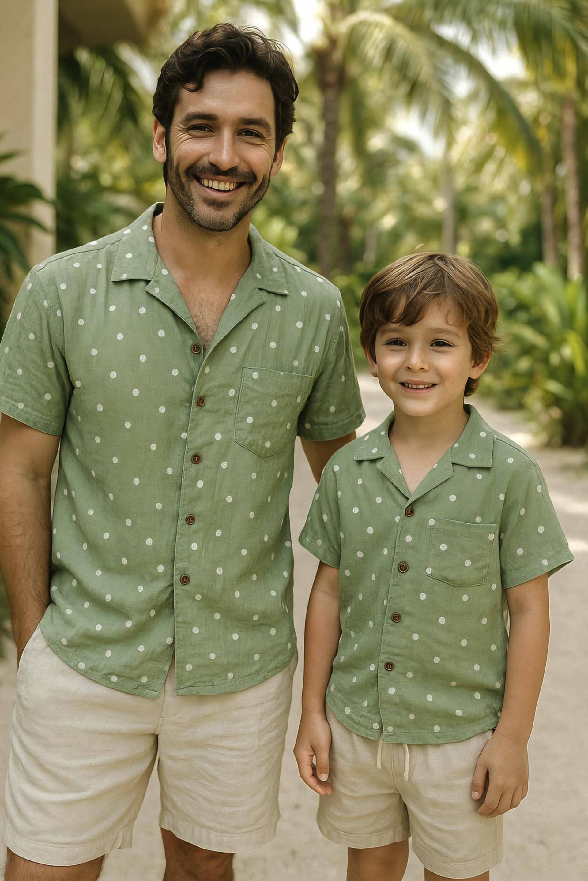 Sage Polka Dot Vater & Sohn Passende Shirts, Und Outfit, Papa Ich Vatertagsgeschenk von TinyTotsKids