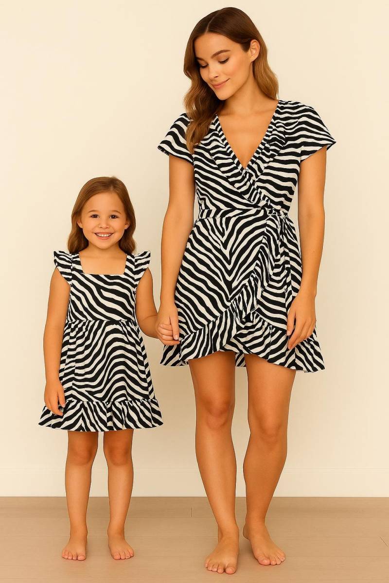 Zebra Mama Und Ich Kleider, Passende Outfits, Mutter Tochter Kleid, Geschenk, Wickelkleid von TinyTotsKids