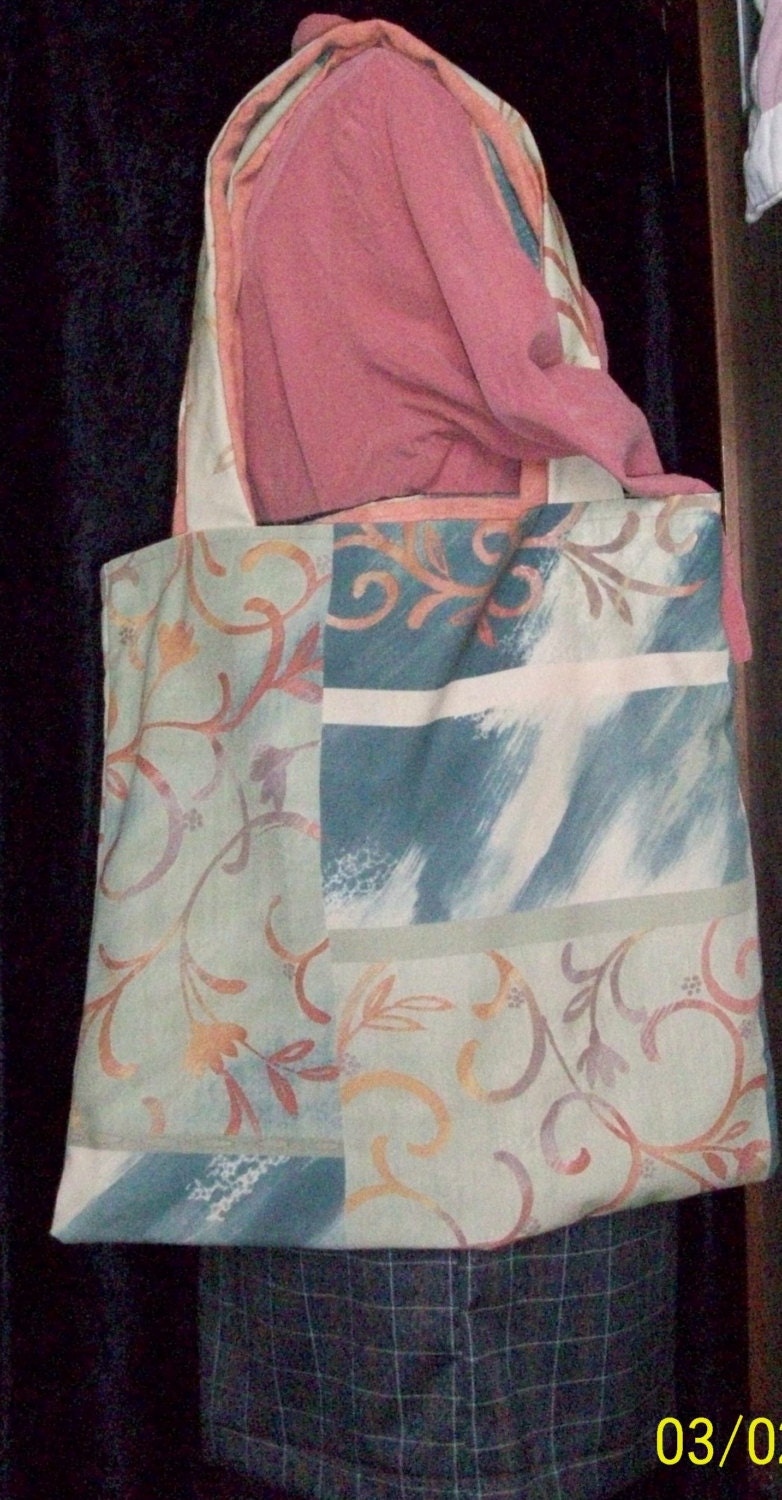 Handgefertigte Tasche. Benutze Es Für Schulbücher, Einkaufen, Eine Handtasche Oder Was Jeder Sie Wünschen von TishaFayPieces