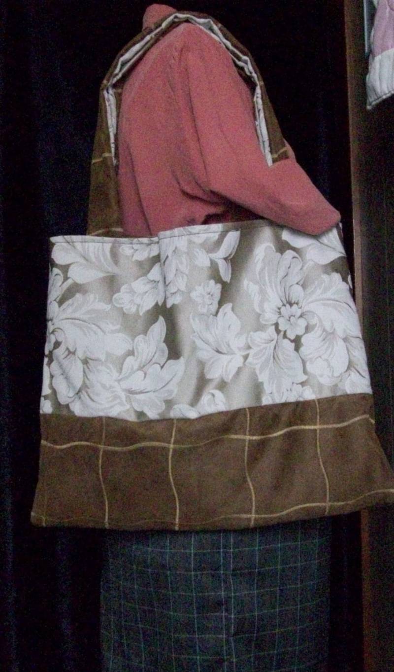 Handgefertigte Tasche. Verwenden Sie Fo Schulbücher, Einkaufen, Eine Handtasche Oder Was Auch Immer Wünschen Handgefertigte Tasche. Verwenden Sie Fo Schulbücher, Einkaufen, Eine Handtasche Oder Was Auch Immer Wünschen von TishaFayPieces