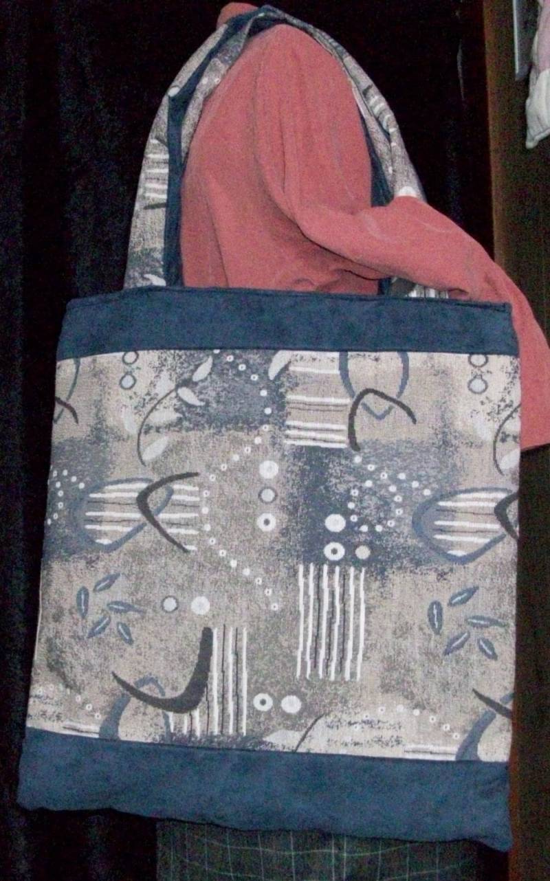 Wenn Sie Blau Mögen, Dann Ist Dieser Tote Für Sie. Verwenden Es Schulbücher, Einkaufen, Eine Handtasche Oder Was Jeden Ihren Wunsch von TishaFayPieces