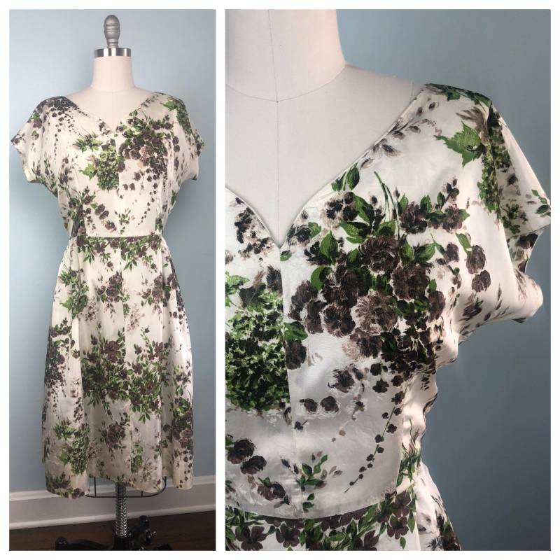 Garten Frisch Weiß Grün Braun 1960Er 60Er Jahre Kleid M Medium L Large Garten Frisch Weiß Grün Braun 1960Er 60Er Jahre Kleid M Medium L Large von TissyVintage