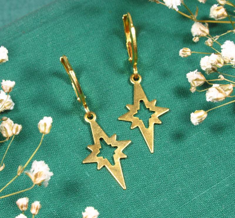 Mini-Creolen Polarstern 12 Mm Aus Goldenem Messing Mit Sternanhänger | 2035 von TitaniasZauberwald