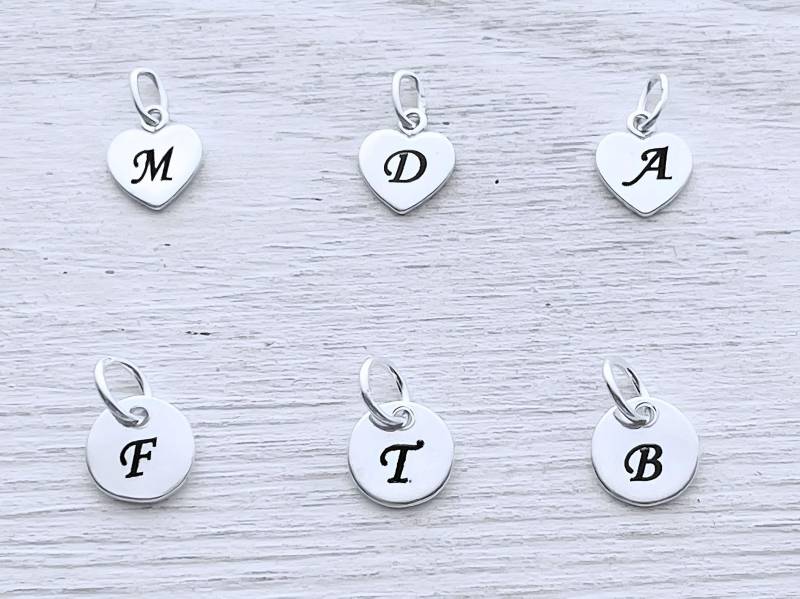 Fügen Sie Eine 8 Mm Sterling Silber Scheibe Oder Initialscheibe Aus Gold Vermeil Zu Ihrer Halskette Hinzu von TitinaJewelry