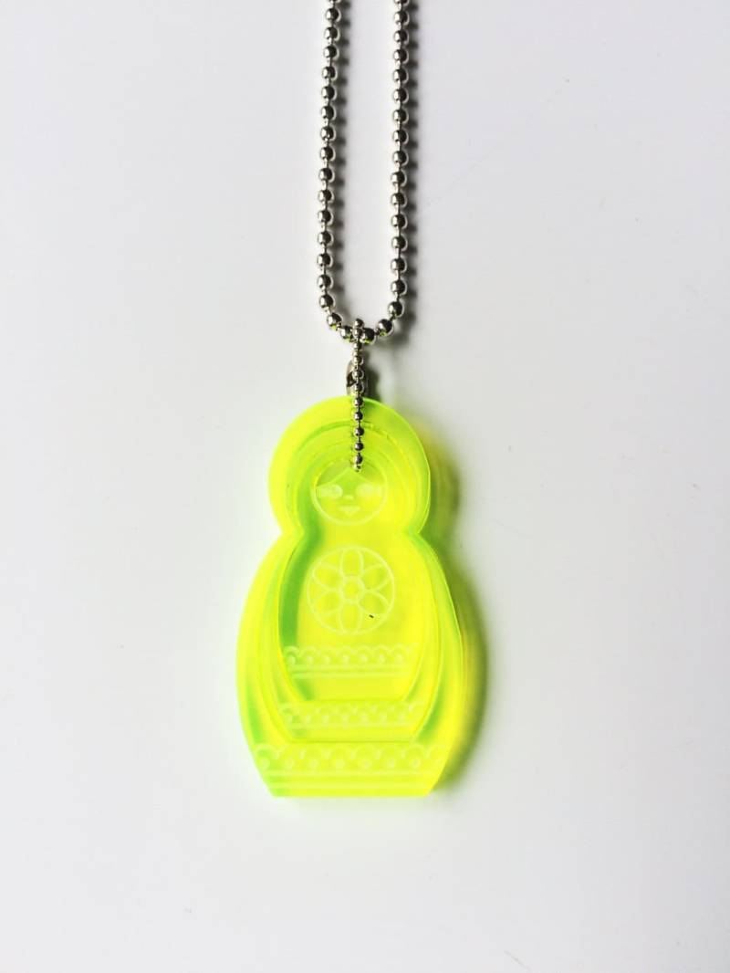 Matrushka Halskette - Fluor Gelb Acryl Matrushka Halskette - Fluor Gelb Acryl von TjielpDesign