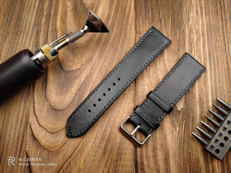 Handgefertigte Schwarz Kalbsleder Uhrenarmband Benutzerdefinierte Naht Handgefertigte Schwarz Kalbsleder Uhrenarmband Benutzerdefinierte Naht von TkachenkoWatchStrap