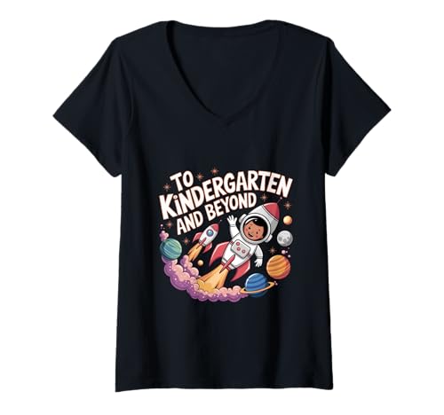 Damen Jungen und Mädchen Kindergarten Astronaut Weltraum Design T-Shirt mit V-Ausschnitt Damen Jungen und Mädchen Kindergarten Astronaut Weltraum Design T-Shirt mit V-Ausschnitt von To Kindergarten and Beyond Back to School Design