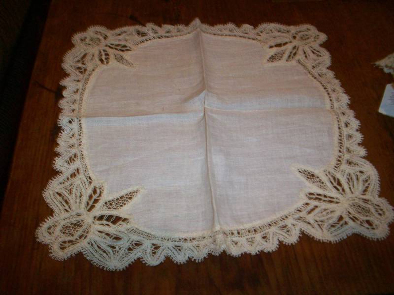 Antike Spitze Hand Getan Hochzeit Taschentuch/Deckchen 1800Er Jahre von ToLacewithLove