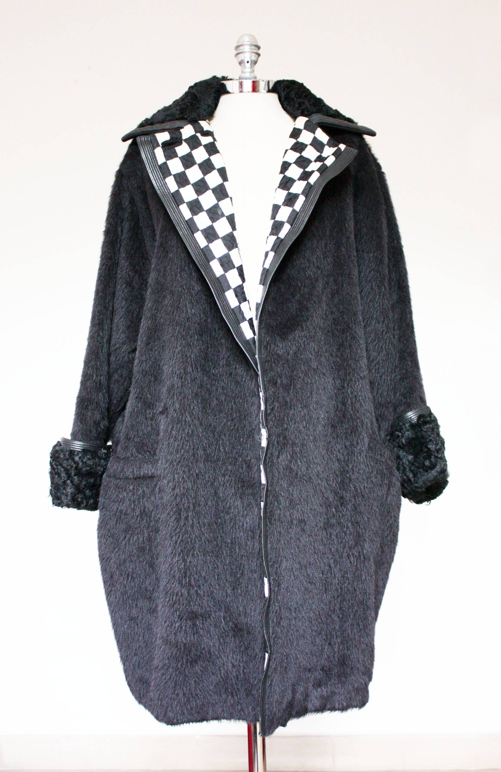 Original Versace Couture 80Er Vintage Mantel Original Versace Couture 80Er Vintage Mantel von ToLovelyB