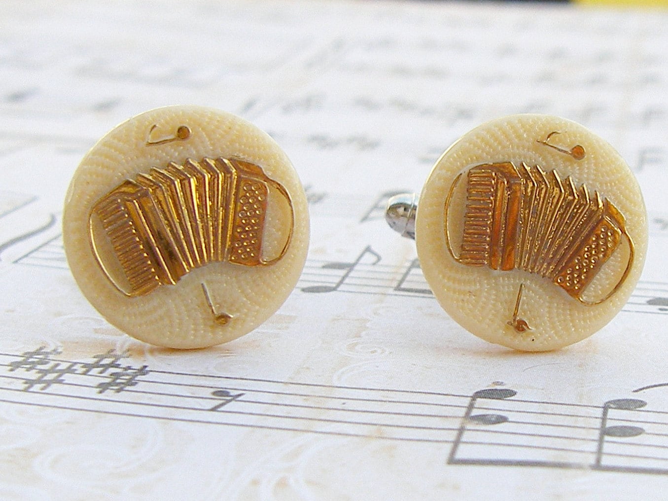 Akkordeon Manschettenknöpfe - Let The Music Flow Kollektion Vintage Mit Glaselement von ToastedCoconutStudio