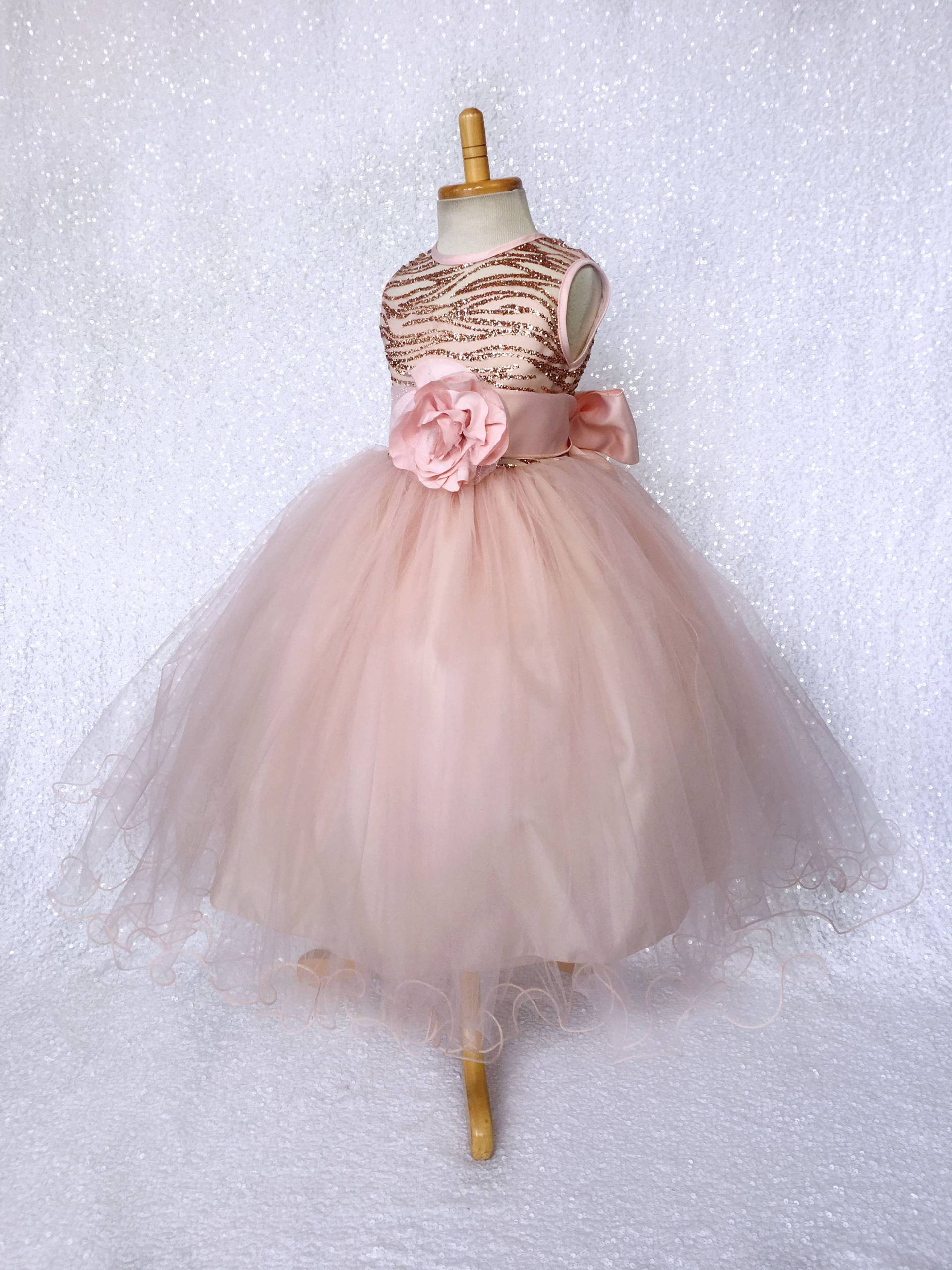 Blush Rose Gold Glitzer Tüll Kleid Blumenmädchen, Geburtstag von ToddlersAndTulle