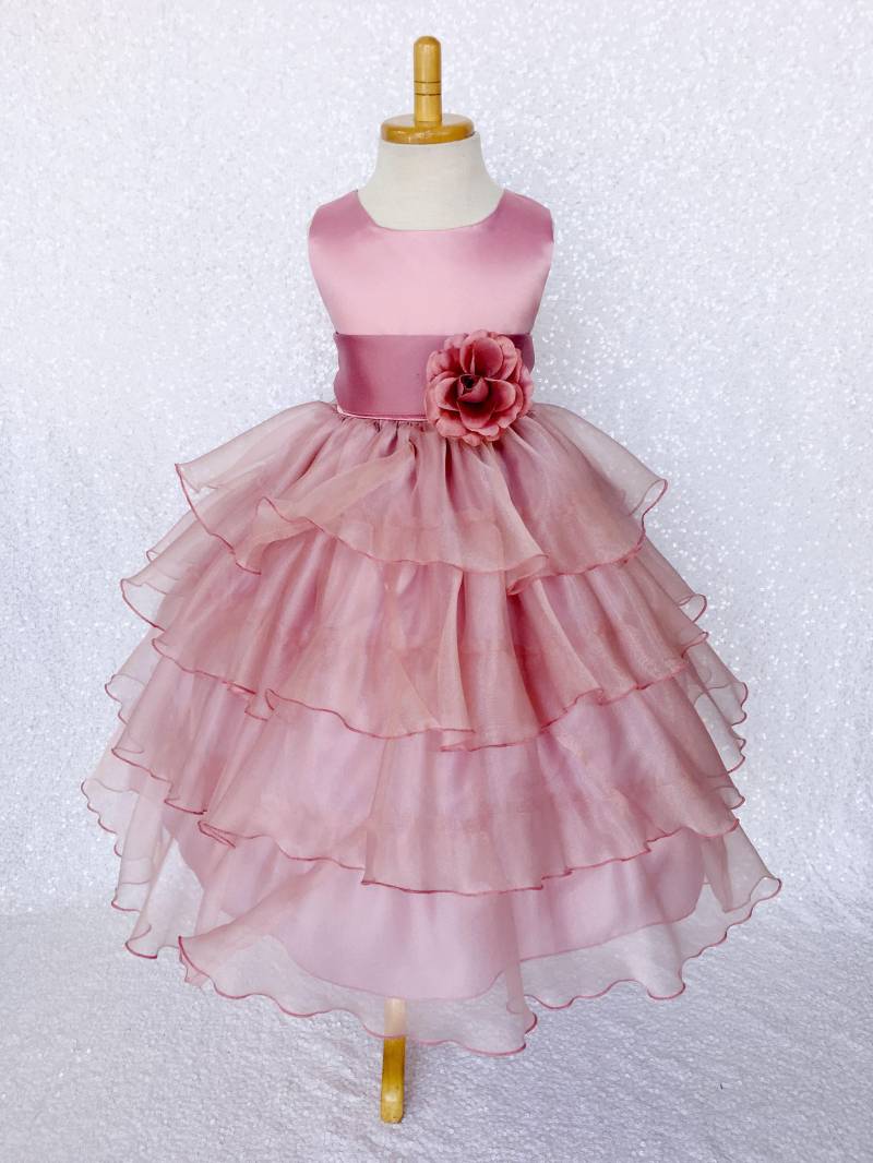 Dusty Rose Organza Blumenmädchen Kleid Rustikales Hochzeitskleid von ToddlersAndTulle