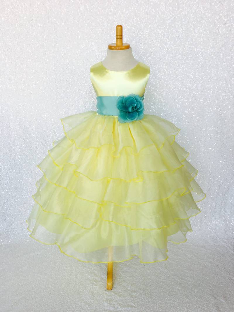 Kanariengelbes Organza Rüschenkleid Rustikales Frühlings Mädchenkleid von ToddlersAndTulle