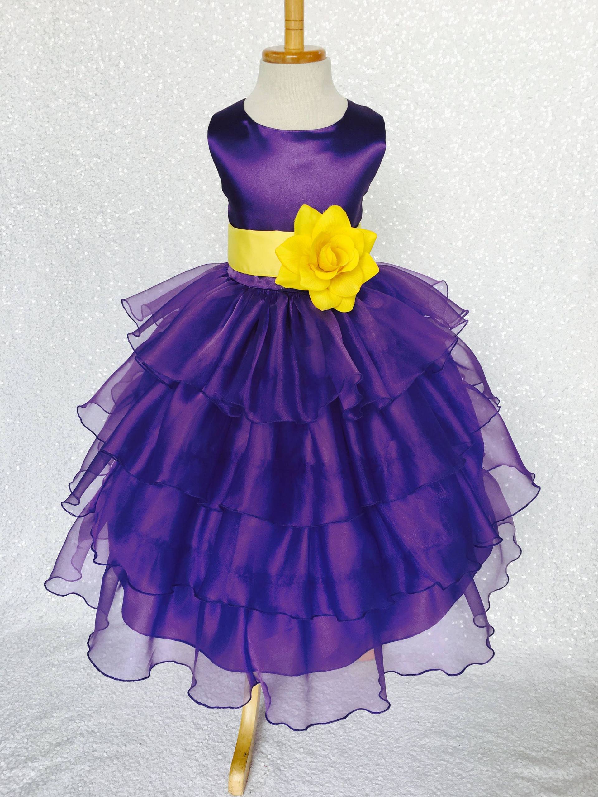 Lila Organza Blumenmädchen Kleid Ostern Frühlingshochzeit von ToddlersAndTulle