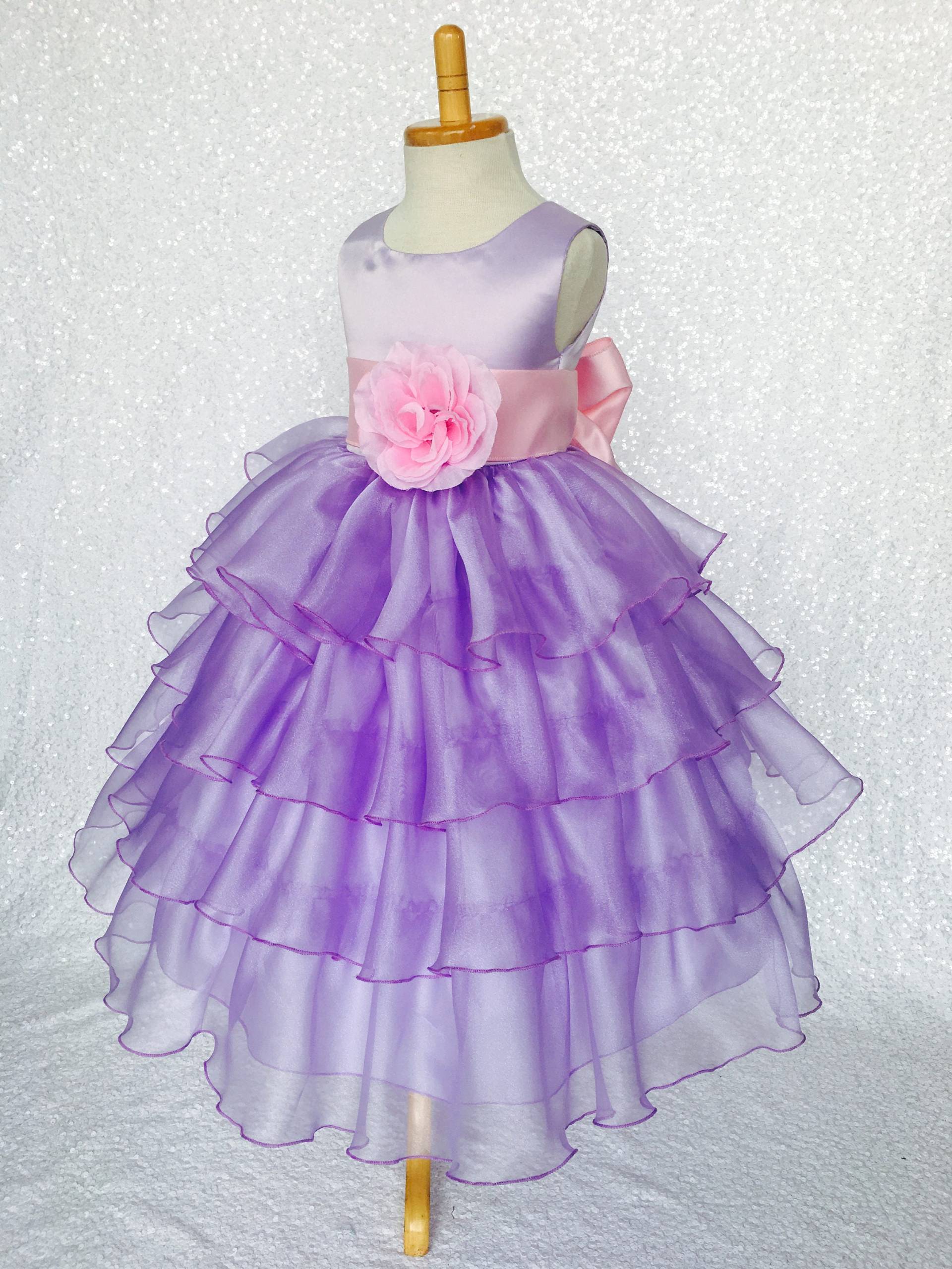 Lila Rüschen Organza Kleid Ostern Frühling, Brautjungfer, Festzug von ToddlersAndTulle