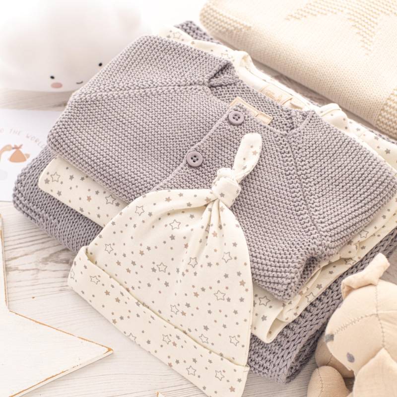 Toffee Moon Little Star Baby Shower Unisex Hunde Geschenkbox von Toffeemoonbaby