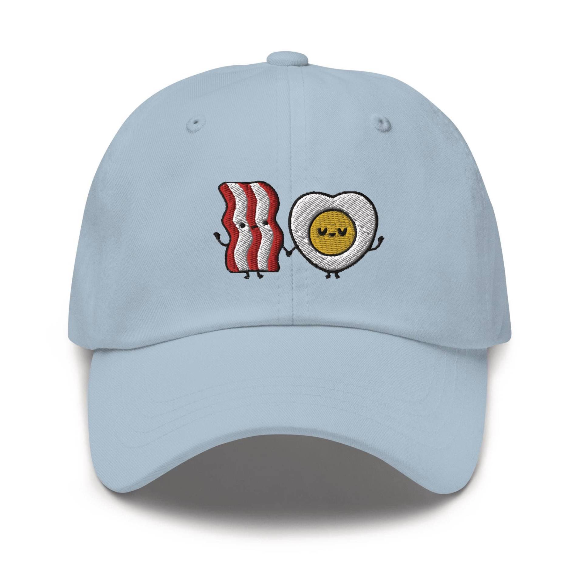 Bacon & Egg Friends Bestickte Dad Cap - Trendiges Unstrukturiertes Design Bequemer Chino Baumwollköper in Verschiedenen Farben von TofuTigerStudio