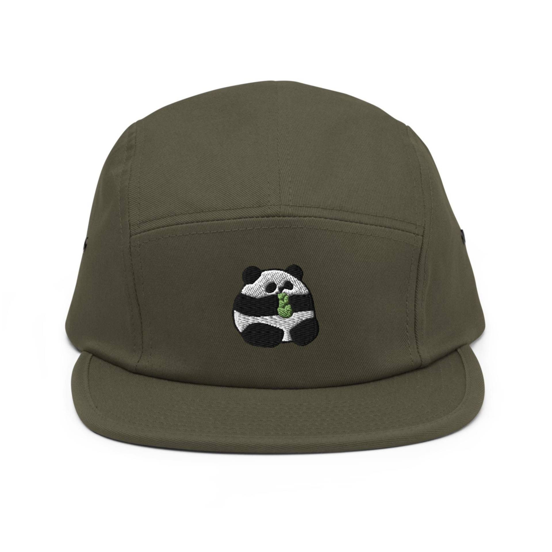 Chonky Panda Bär Bestickte 5-Panel Cap Aus Baumwolle Verstellbare Passform von TofuTigerStudio