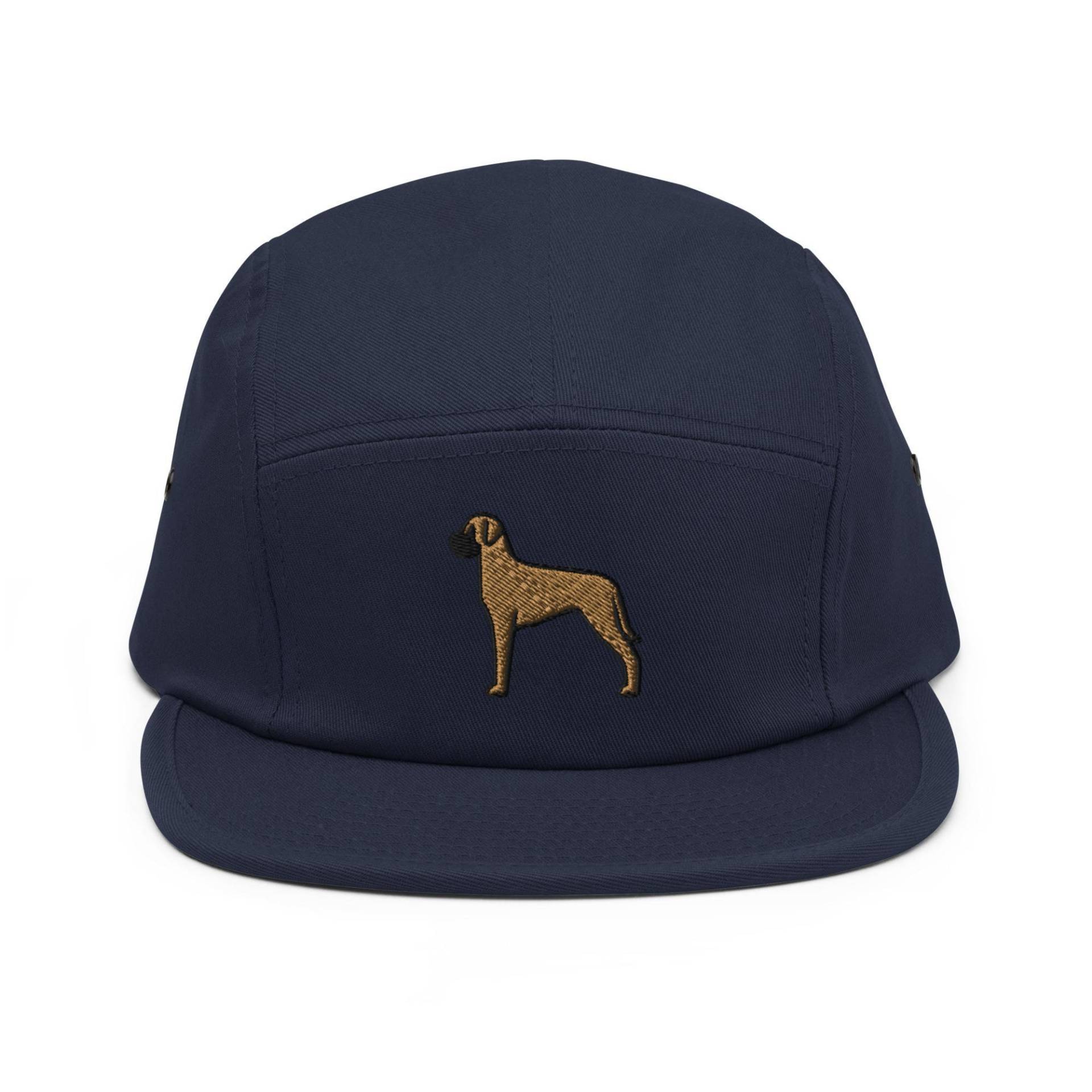 Deutsche Dogge Bestickte 5 Panel Camper Cap - Reine Baumwolle Bequeme Passform in Einer Vielzahl Von Farben von TofuTigerStudio